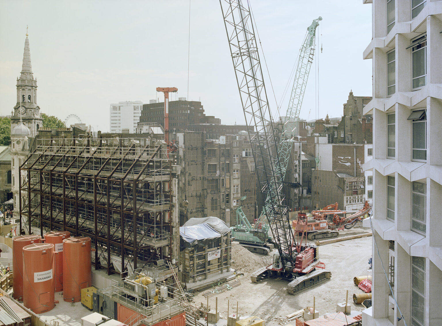 building site centre point square