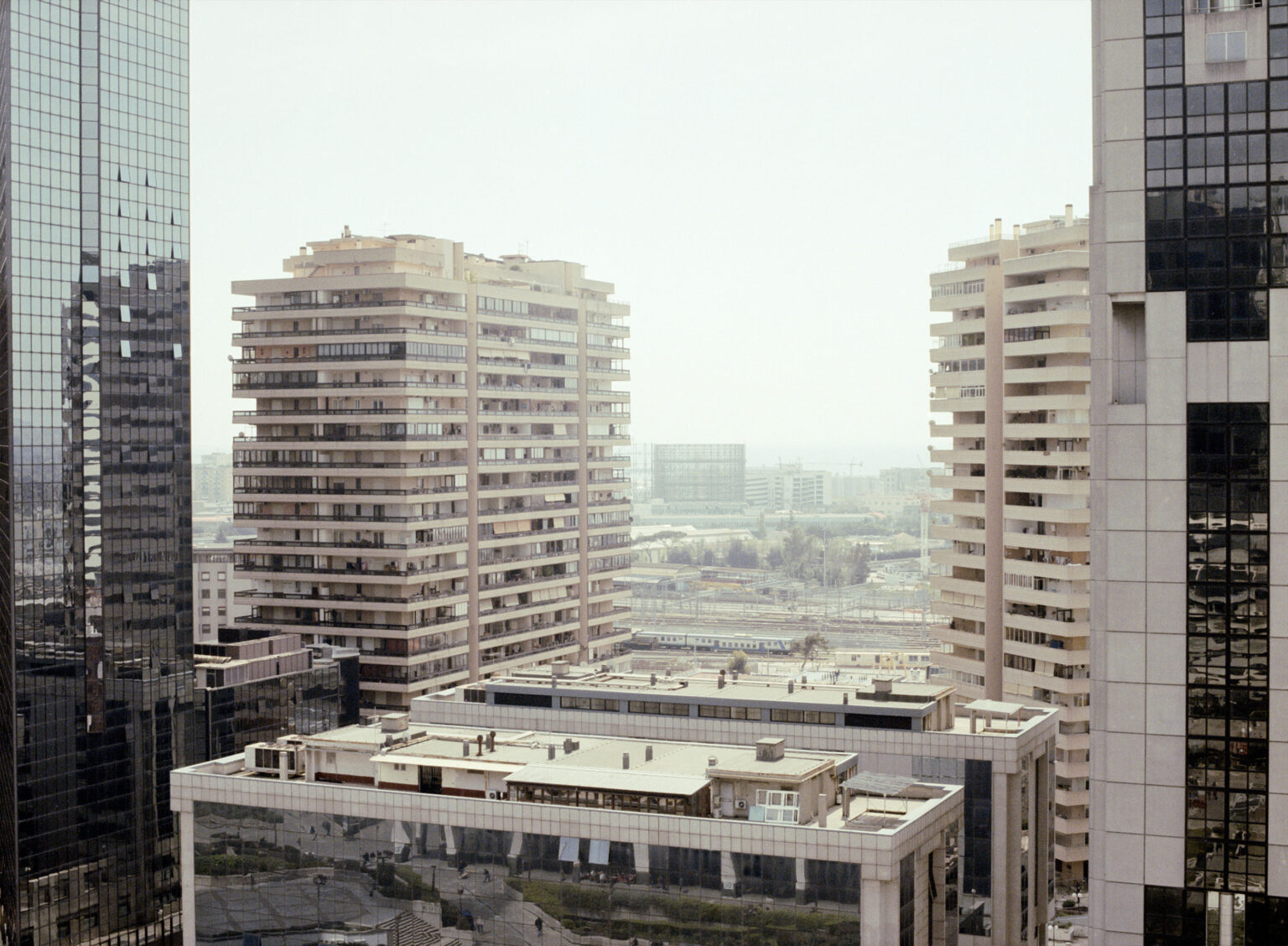 centro direzionale napoli nuova luce